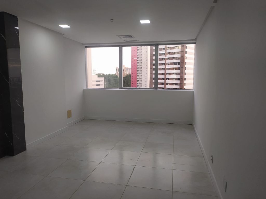 Aluguel de Sala 36 m2 na Pituba em Salvador.